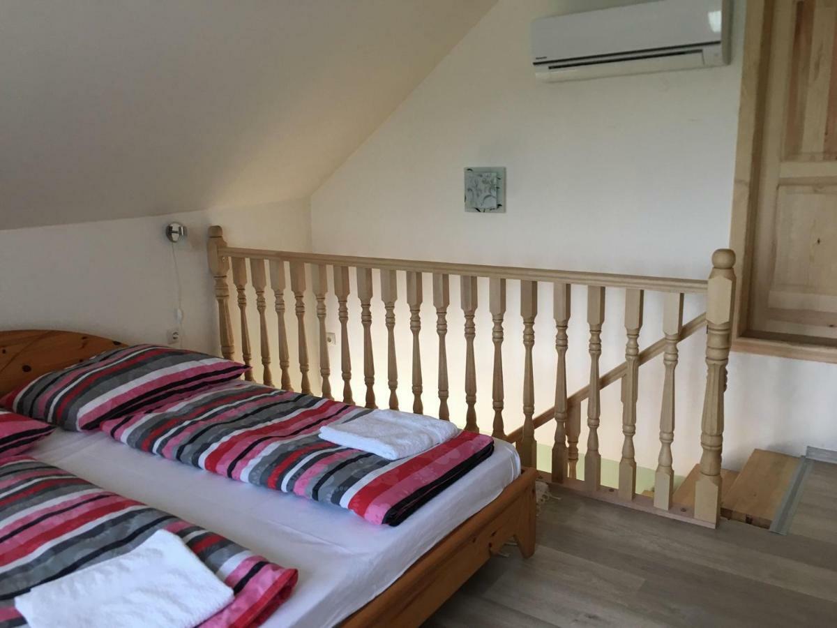 Napfeny Apartman Sárospatak Exterior foto